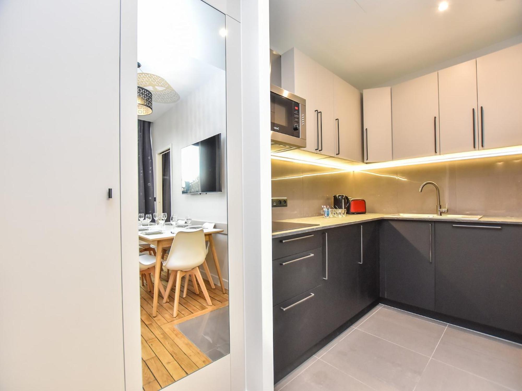 Appartamento Authentic - 2br 8p - Near Opera Garnier *